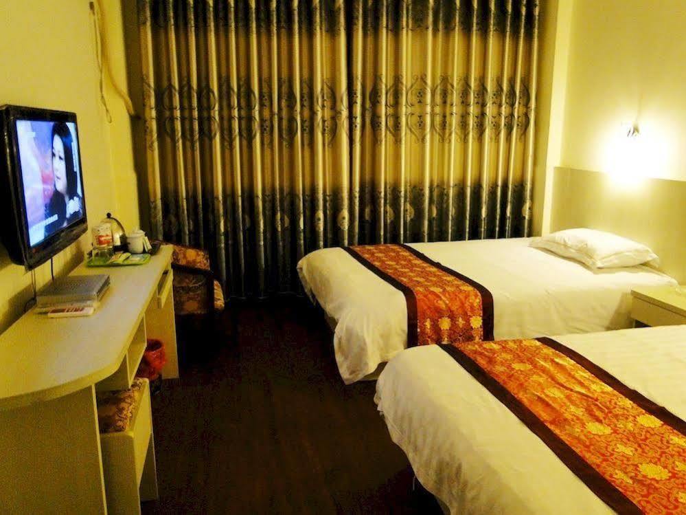 Beihai Aviation Business Hotel Bagian luar foto