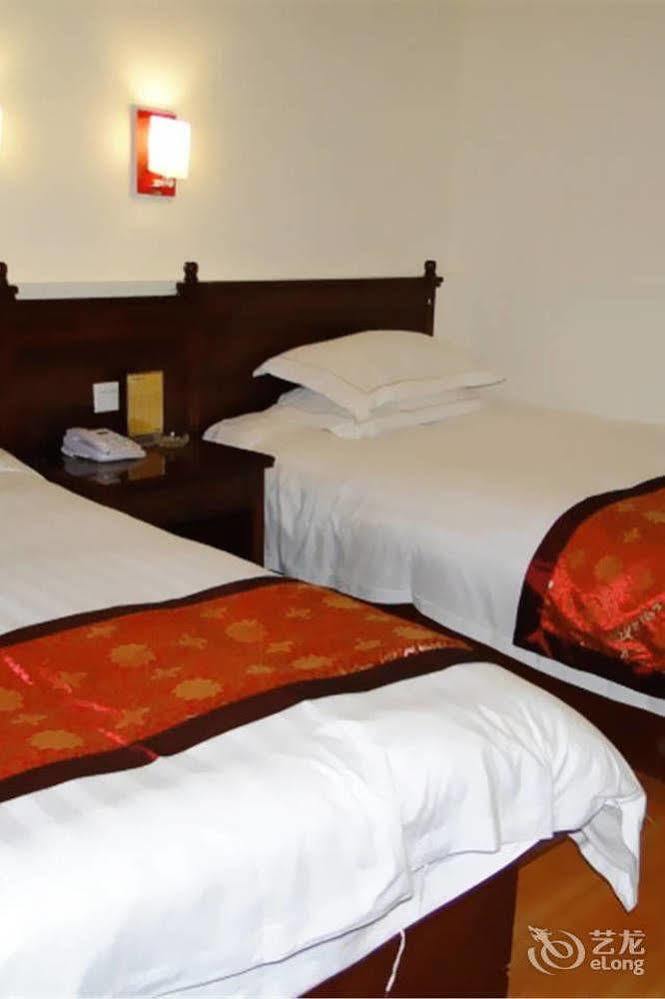 Beihai Aviation Business Hotel Bagian luar foto